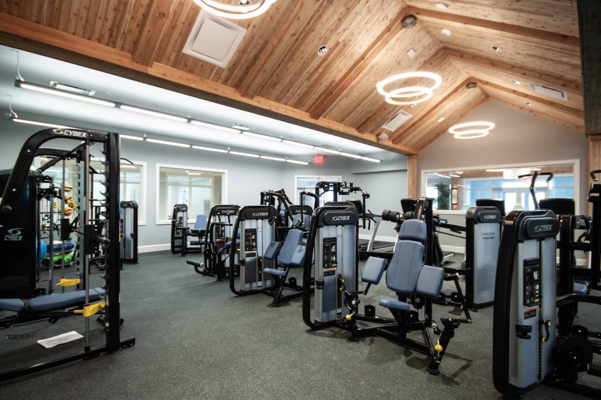 addiction treatment center campus Well-equipped gym